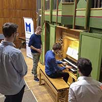 bucharestorganfest.ro-masterclass-studenti-andreas-jost02.jpg